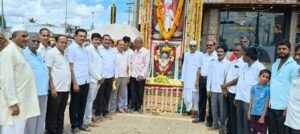 afba9bacc76f43cd8ddca688a6df8180